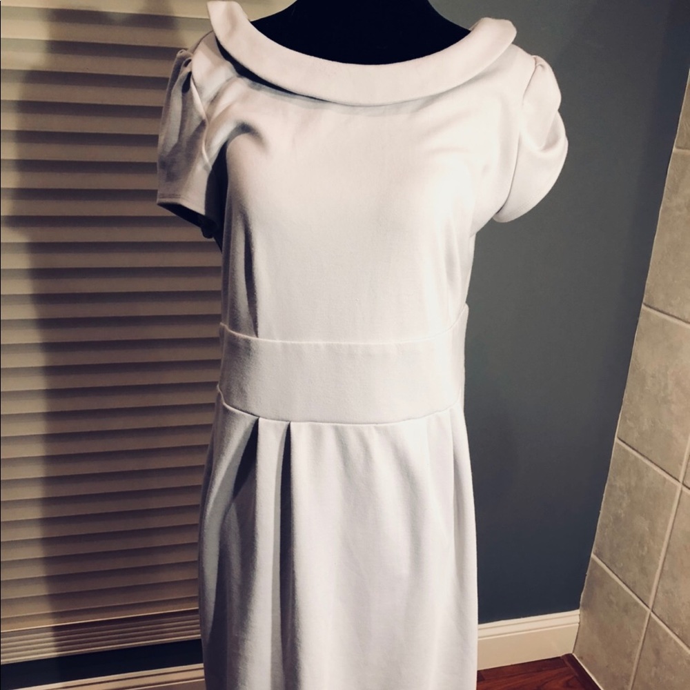 Light gray knit dress.